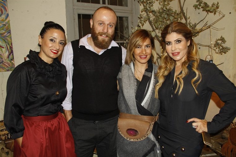 Sista Browns Christmas Pop up Store at Villa Paradiso